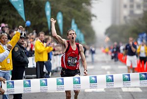 Hall_RyanFH1a-Hous07.Jpg