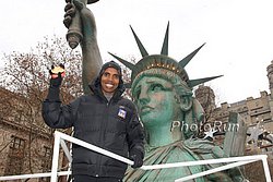 Keflezighi_MebM-Macys09.jpg