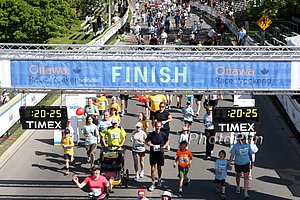 FinishLine-Ottawa09.jpg