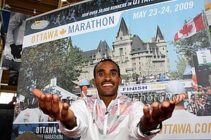 Merga_DeribaPC-Ottawa09.jpg