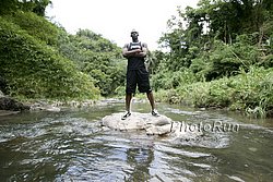Bolt_Usain-River1a-J#B1F03B.jpg