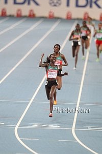Vivian Cheruiyot Leading The Kenyan 1-4 sweep