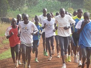 The lead gruop which includes 58:59 half-marathoner and 2:04:58 marathoner Wilson Kipsang Kiprotich. I thinkhe's the tall guy in the white top in the back in the dead middle