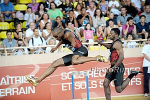 Angelo Taylor Won the Hurdles