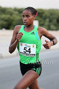 Feyse Tadese 4th in 1:09:08