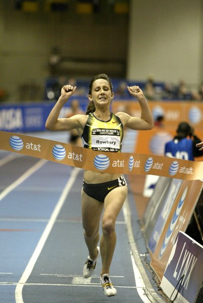 Shannon Rowbury Gets Her 1st USATF Title
