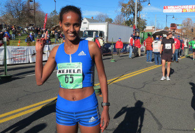 Buze Diriba Kejela of Ethiopia after winning the 2017 Manchester Road Race in Manchester, Conn., in a course record 23:57 (photo by Jane Monti for Race Results Weekly)