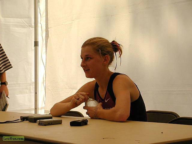 PB190406.JPG