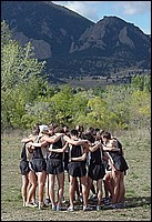 HUDDLE.JPG