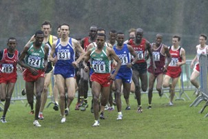 Men's Lead Pack in the Rain 2