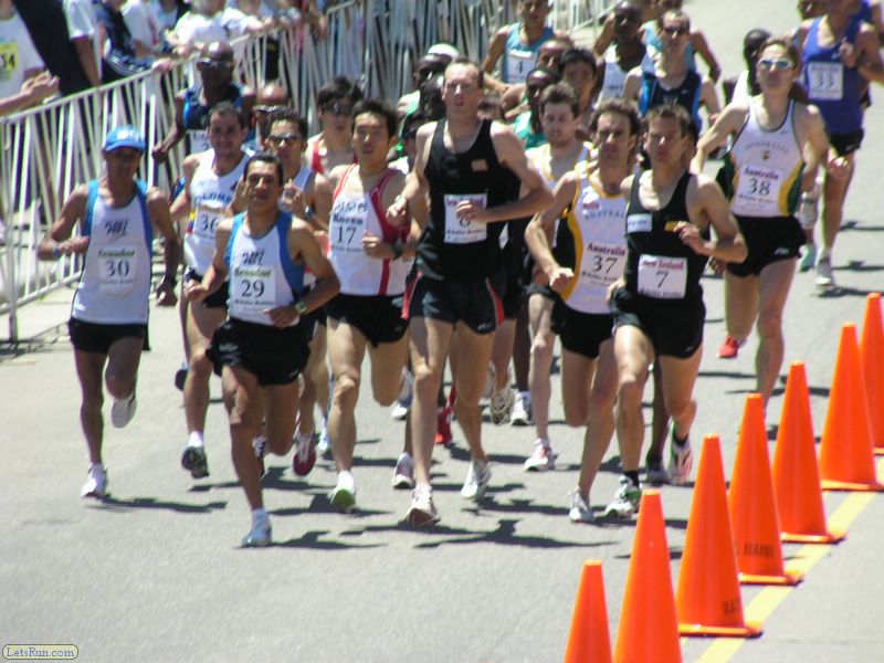 Chase Pack via Super Zoom