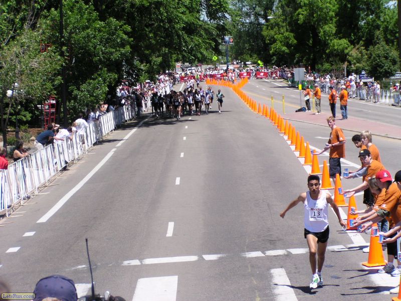 Apolonia Still With HIs Lead