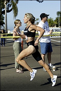 Hopp_Ceci5-Carlsbad5k04.JPG
