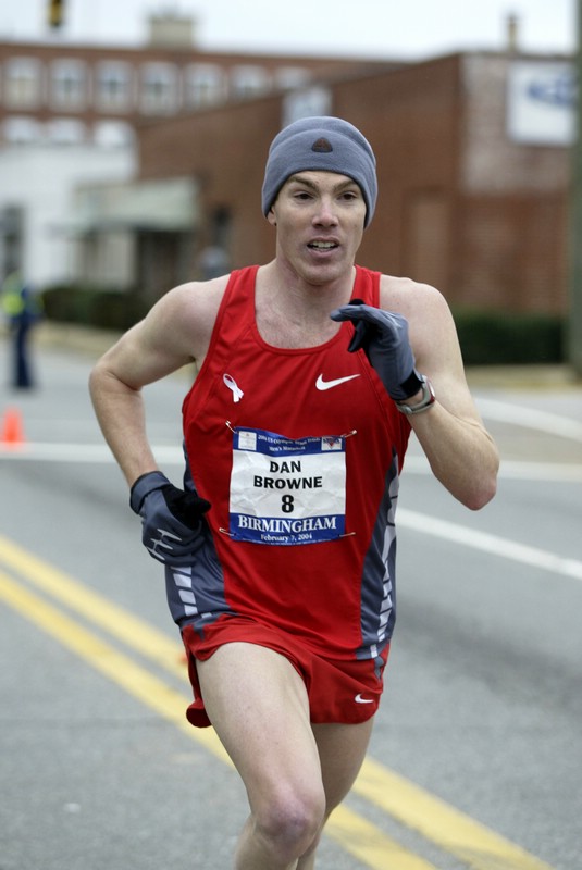 Dan Browne faded off the back of Culpepper and Meb but would hang on for 3rd