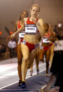 Jen Toomey in 800m