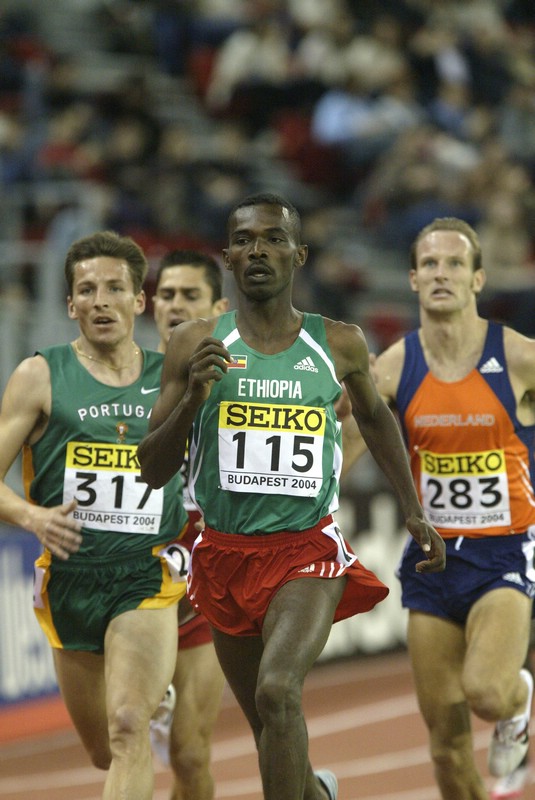 Marcus Geneti Won His Heat in 7:52