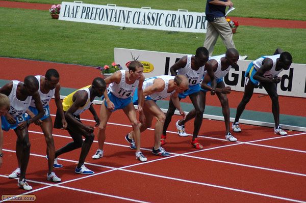 Start of 2005 Prefontaine 2 Mile
