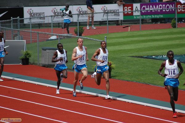 Alan Webb Battling for 2nd