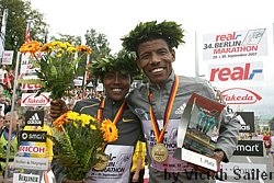 Gebrselassie-WamiA-Berlin07.JPG
