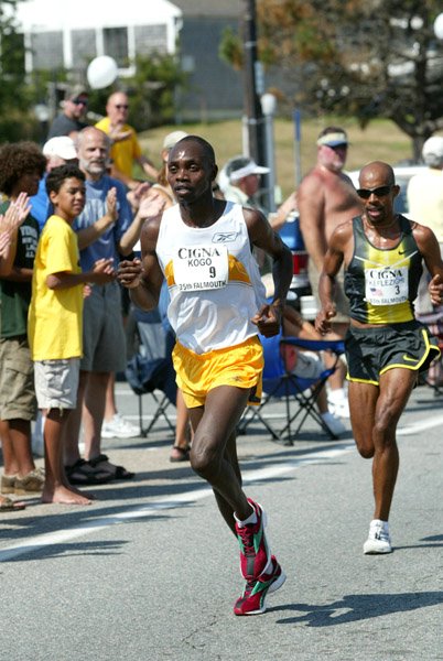 Kogo-Keflezighi-Falmouth07.JPG