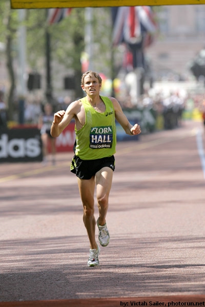Hall_RyanFV-London07.JPG