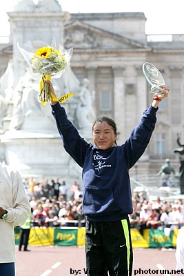 Zhou_ChunxiuA-London07.JPG