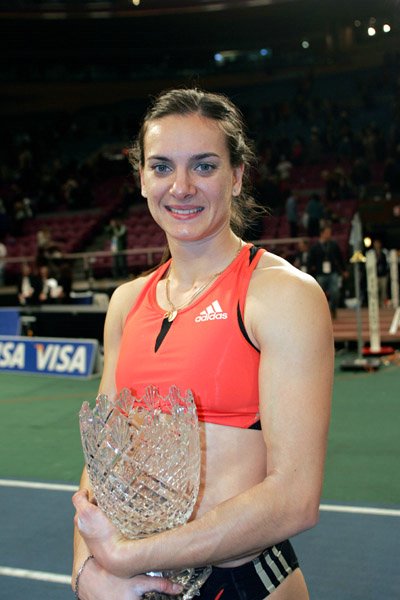 Isinbayeva_YelenaA-Millrose07.JPG