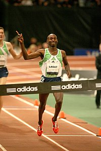 Lagat_BernardFV-Millrose07.JPG