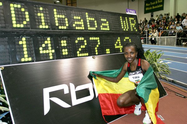 Dibaba_TiruneshWR.JPG