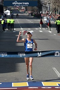 Kastor_DeenaFV-BostonT08.JPG