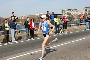 Kastor_DeenaW1-BostonT08.JPG
