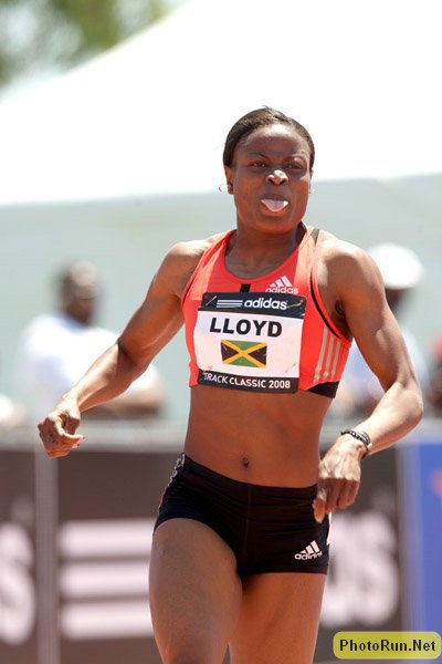 Lloyd_400-Carson08.JPG