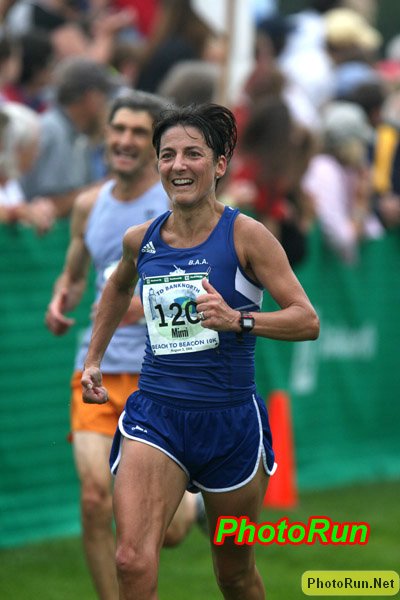 Fallon_Mimi_Beach10k08.Jpg