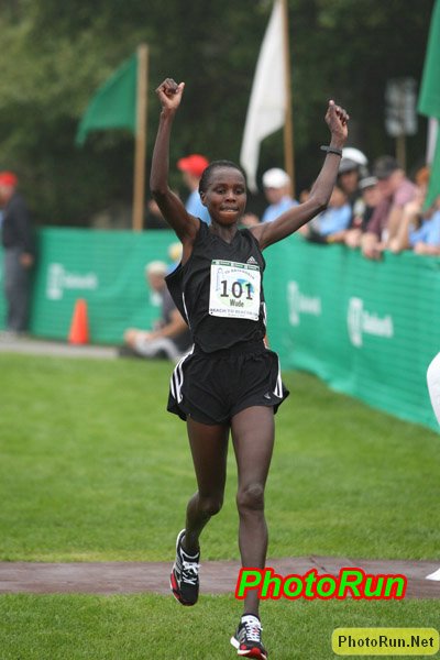Masai_EdithFV1_Beach10k08.Jpg