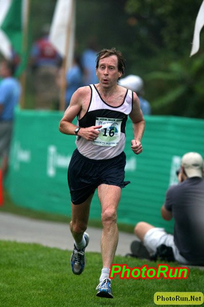 Rogers_Bill_Beach10k08.Jpg