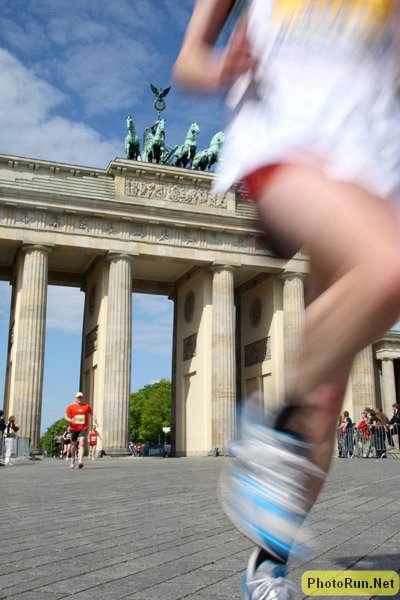 BrandenbergGate1a-Berlin25k08.JPG