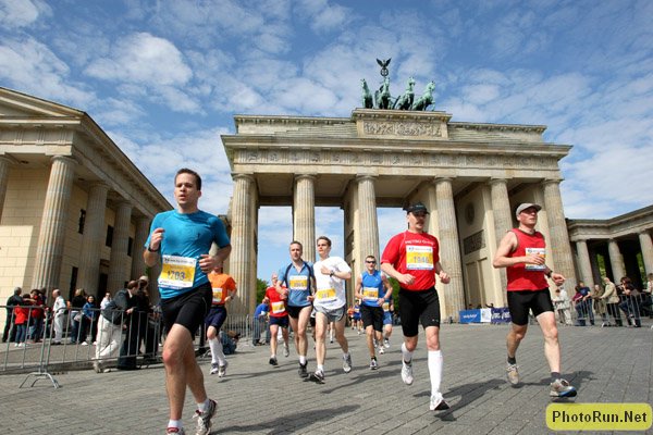BrandenbergGate1h-Berlin25k08.JPG