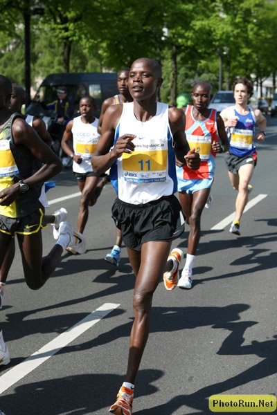 Chepkwony_GilbertW-Berlin25k08.JPG