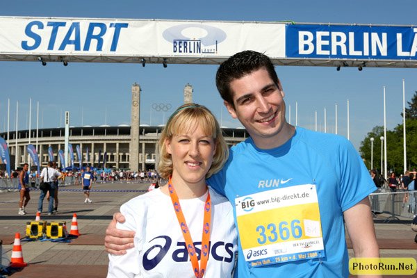 Couple-Berlin25k08.JPG