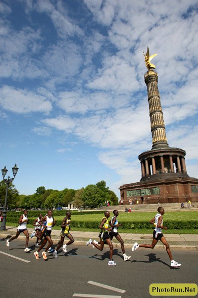 LeadersVC1-Berlin25k08.JPG