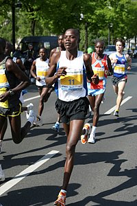 Chepkwony_GilbertW-Berlin25k08.JPG