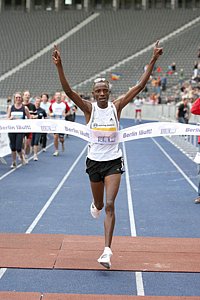 Karuku_SamuelFV-Berlin25k08.JPG