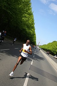 Karuku_SamuelTier-Berlin25k08.JPG