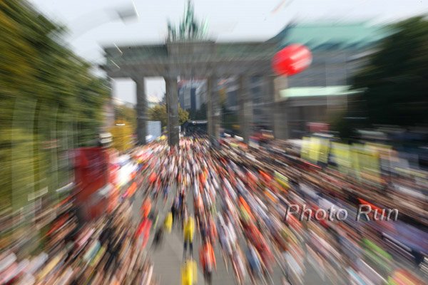 BrandenbergZoom-Berlin08.jpg