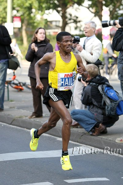 Gebrselassie_Haile1f#25867D.jpg