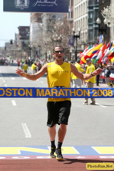 Armstrong_LanceFV-Boston08.JPG