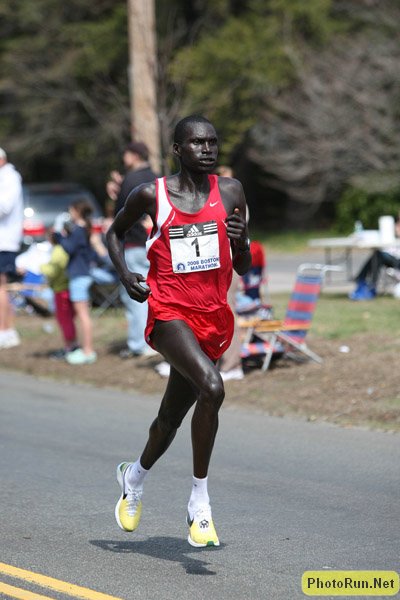 Cheruiyot_Robert1-Boston08.JPG