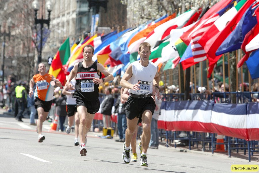 FinishFlags-Boston08.JPG