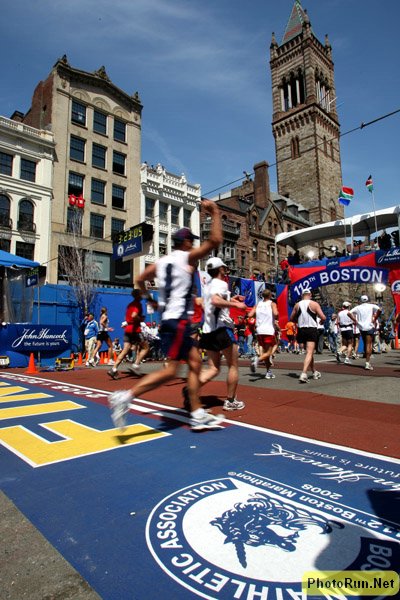 FinishLineFE1-Boston08.JPG