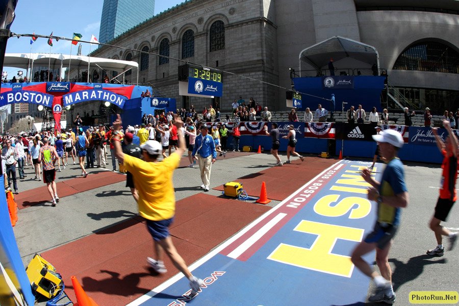 FinishLineFE1b-Boston08.JPG